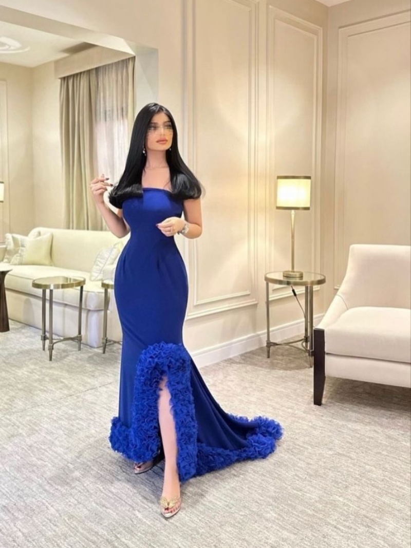 Robes de Soirée Personnalisées - Elegant Satin Evening Gown Split avis et prix